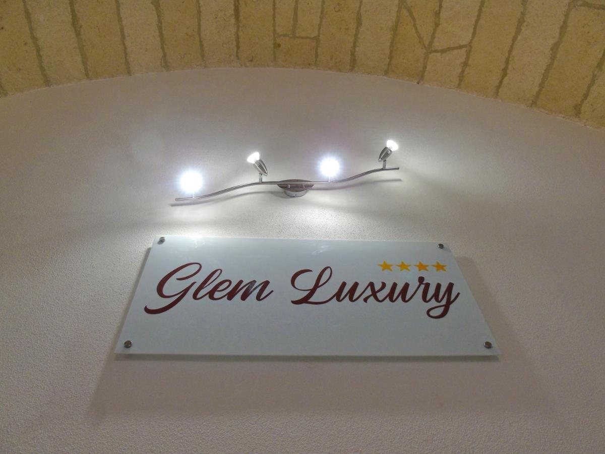 Glem Luxury Apartment Copertino Exterior photo